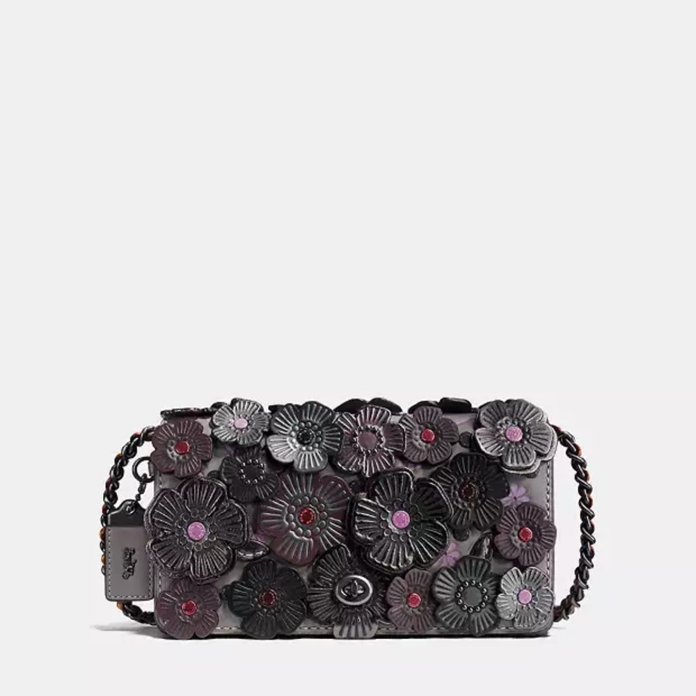 Coach 1941 Dinky with Tea Rose
